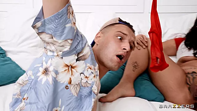 Megan Maiden and Mars Selene hot threesome sex