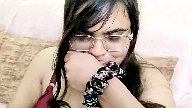Nadiyaxxx02 and Mohammad Azim Secret Desi Bhabhi Blowjob and Fucking in 4K Homemade