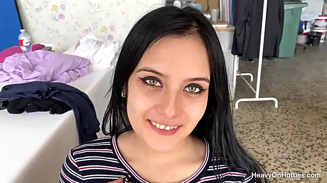 Eyes To Die For With 18 - Maria Wars, Maria Teen And Heavy On Hotties