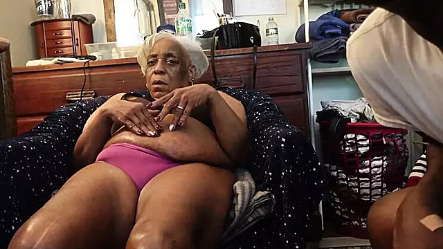 Amatør Utro, Patter Amat, Perfekt Big Tits, Granny Stor Pik, Store Bryster Par, Kæmpe Sort Pik