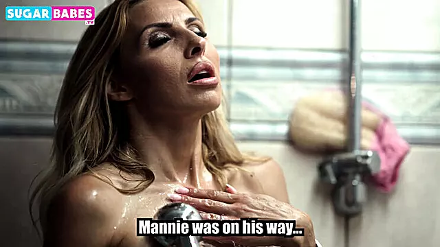 Diana Gabrovska First MMF Interracial Threesome with Two BBC - Hot MILF Takes Huge Black Cocks