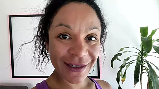 Milf In Muschi, Amateur Schwarze Milf, Amateur Fotze, Schwarz Behaarte Pussy, Kanten Rucken