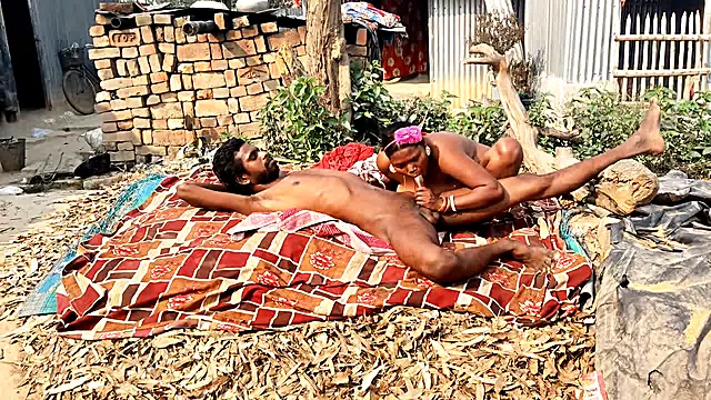 India Desi, Aunty India, Puting Besar India, India Buatan Sendiri, Pantat Besar India, Silahkam Ngentot Istri Ku