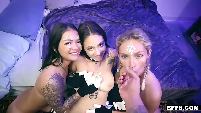 Busty Dospívající, Tit Kurva Čurák, Reality Show Sexu, Pristi, Mal Prsa Pov, Malý Kozy Teen