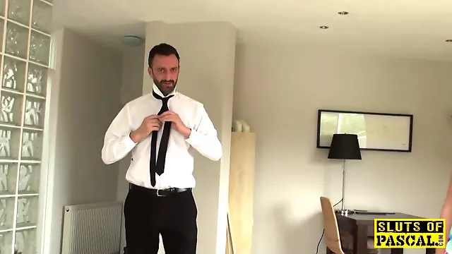 Pissing brit sub emptying her bladder in tub