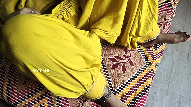Hot Indian Beautiful Bhabhi Sex Video Desi Local Teen Bhabhi Sex Video