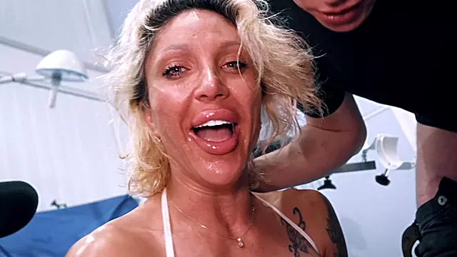 Kehlenfick Mit Anal, Blond Big Tits Anal, Arschfick, Große Tittenfick, Blonde Anal Gro E Schw Nze