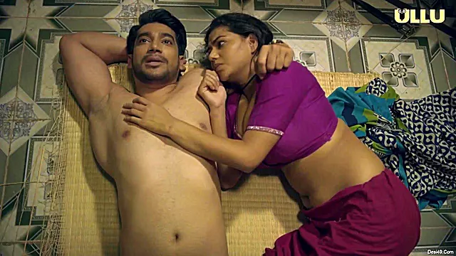 Indian MILF hot erotic video