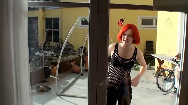 Rasiert Boobs, Titten, Deutsche Titten, Amateur Titten, Kleine Titten, Von Hinten Deutsch, Headshave