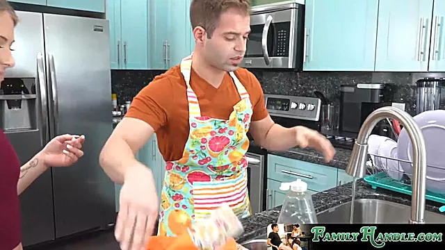 18 Kis Mell, Cum Mell, Tini Punci, Kis Mell, Punci, Tabu Tini, Tini, Punci A Fiunak, Tini Punci Solo