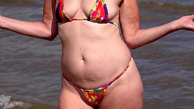 Strand Penisse, Nacktstrand, Femdom Schwanz, Kleiner Schwanz, Schwanz Necken, Ehemann, Nackt Zeigen