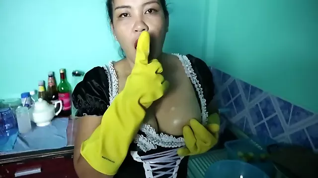 Amatør Asiatisk, Store Bryster Amatør, Deepthroat Amatør, Amatør Stuepige, Amatør Thai, Amatør Patter