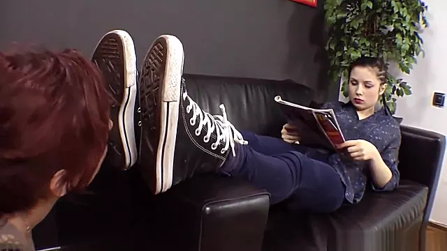 Fetis Na Stopalu, Fetish Na Stopala Lezbejke, Fetish Lezbe, Stare Foot Fetish, Lezbejke Stopala