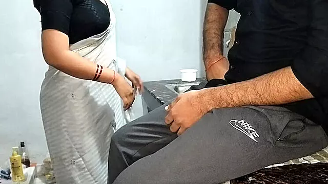 No Quiero, Hablando Sucio, Mercado, Sirvienta Casero, Empleada Caseros, Hermanastra, Bebés Latinas