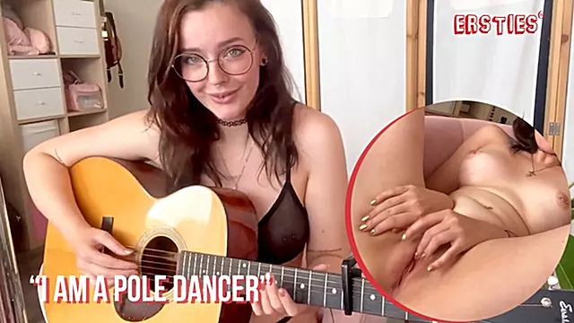 Brunetka Amatorka, Amatorka Solo, Durze Piersi Masturbacja Solo, Pizdy Mam Z Du Ymi Cyckami