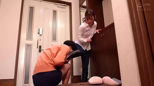 Aziatisch Brunette, Aziatisch Fetisj, Voeten Brunette, Deepthroat, Voet Fetisj, Japans Voeten