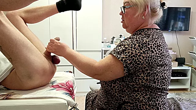 Amatéři Pár, Honění Amateři, Koureni A Vystrik, Honeni A Vystrik, Vystriky Do Pusy, Honení Výstřik