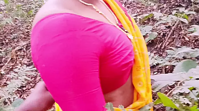 Pounding, bhabhi indian big boobs, aunty hot saree