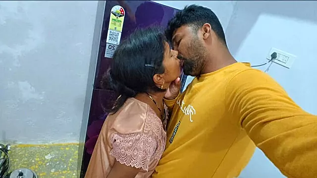 Desi Bhabhi Fucked by Husband's Friend - Hot Indian Sex Story in Hindi with Permi_pooja