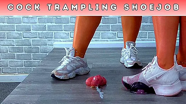 Trample Bold, Pik Og Nosser, Slave Pik