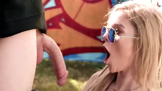 Pičke U Babe, Seksi Devojke, Tinejdžeri Transeksualci, Grubo Pusenje Kurca, Jako U Pičku, Mlade Picke