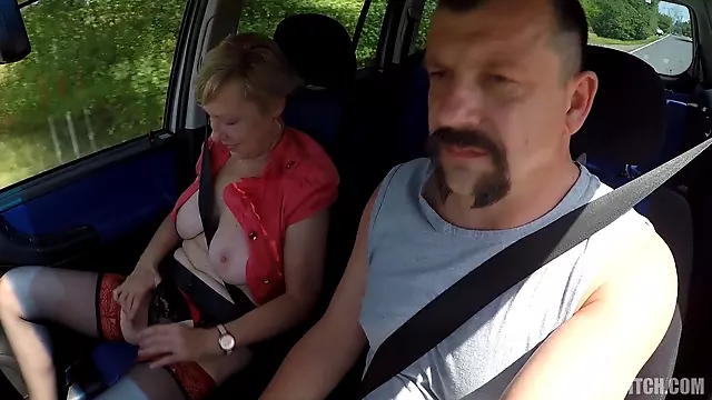 Mature Blonde Amatrice, Branlette Espagnole Amateur, Voyeurs Amateurs, Fellation Gros Seins