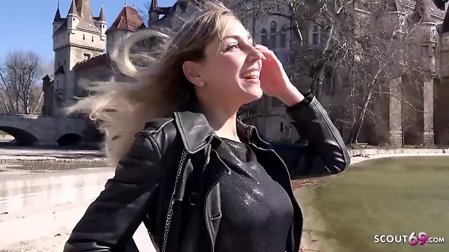 Fake Schwanz, Dicke Titten, Euter, Titten Fake, Deutsch Amateur, Großer Schwanz Amateur, Schlaffe Titten Deutsch