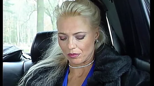 Große Schwänze Blowjob, Blonde Hart Gefickt, Milf Blond Blasen, Milf Blasen, Harter Schwanz