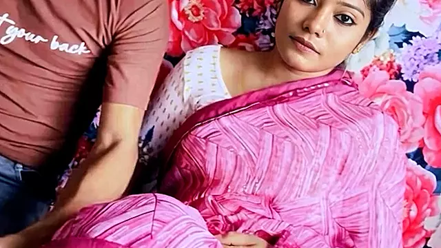 Bhabi Ko Dewar K Sathe Chodne K Waqt Pakar Liya