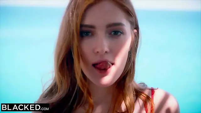 حالت سگی پستان گنده, کیر سیاه, نوک ممه, کیر واقعا بزرگ, پستون گنده, سیاه و سفید, بکن بکن سبک سگی