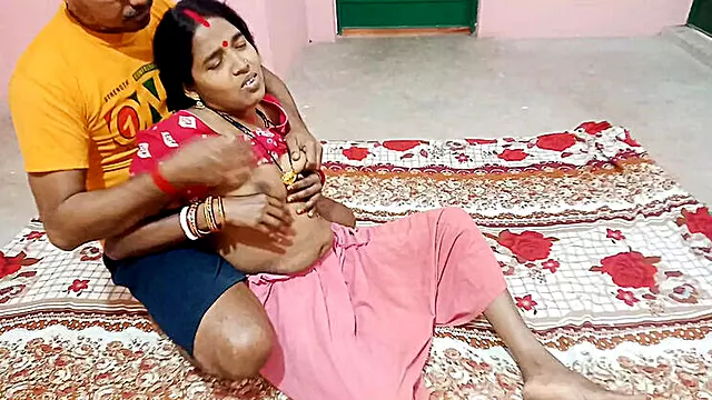 Desi Village Bhabhi Sumitra Fucking Hardcore with Big Natural Tits - Indian Homemade Sex