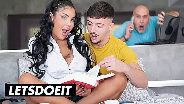 Stunner Yeri Blue and Niky Bimbodoll's argentinian action