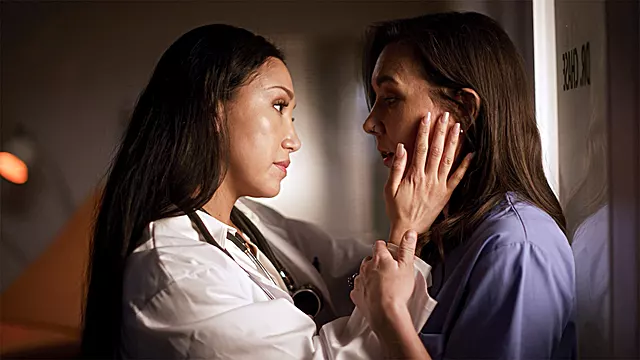 Velke Zadky, Porno Lezby Velky Kundy, Doktor, Lizani Zblizka Lesby, Lesby Lízání Kundy, Lesby Lick Boobs