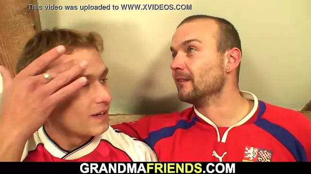 Papy Grosse Bite, Vieux Papy, Maman Avec Jeune Bite, Mature Et Jeune Coq, Vieille Mature, La Mature Aime La Jeunesse