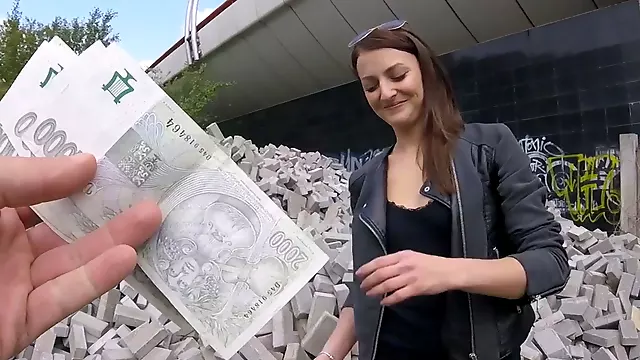 نمایش دادن کوس, کیر در عمومی, کوس سوارشدن, کیر سواری, کوس کردن ملا, کیر تو کوس, کوس جوان, کس لیسی