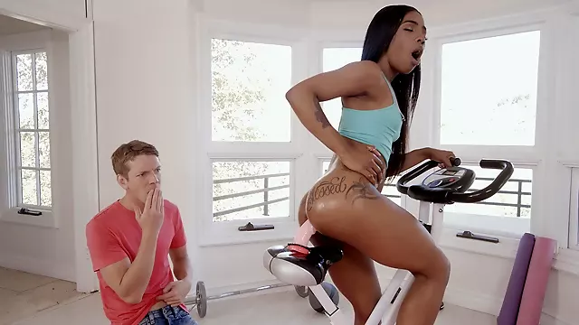Modelky Teens, Cernosky, Černá Mladá, Černoši Vystřiky, Černý Tupo, Černé Legíny, Hlava, Mladý Anal