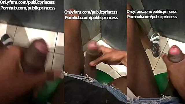 Pubblico Amatoriale, Trans Nere, Sorpresa A Masturbarsi, Sega E Sborra, Sega Sborrata, Masturbazione Con Sborrata