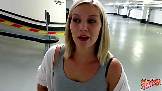 Blonde Care Se Pise Una Pe Alta, Nemtoaice, Femei Singure, Babe Germanice, Fete Singure, Singure