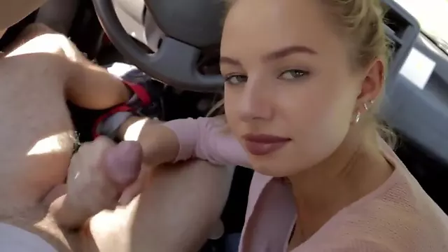Bionda Pompinara Scopata All Aperto, Ingoio Creampie, Cavalcare Cazzo, Ingoiatrici Di Cazzo