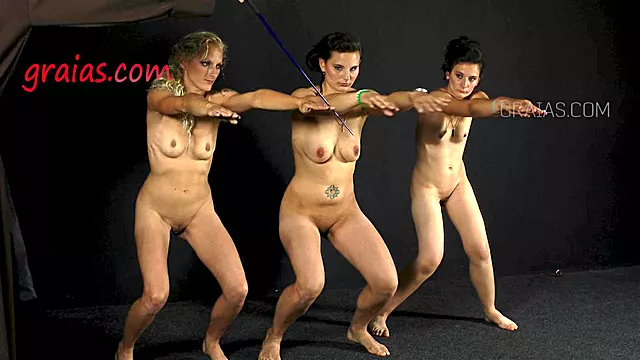 Voeten Amateur, Amateur Dikke Tieten, Drieen Amateur, Amateur Trio, Amateur Tieten, Kleine Tietjes Trio