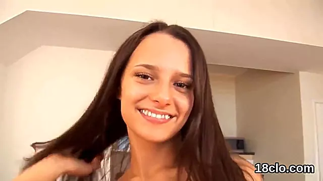 Solo Brunette, Donne In Solitaria, Solo Girl, Brunette Belle, Bellezza Solo, La Signora Se Fa Le