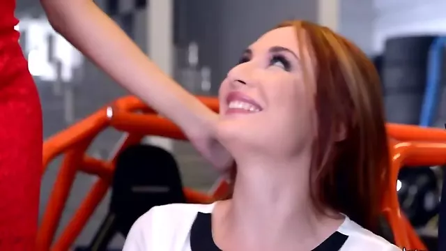 فتیش پا کم سن, Milfسه نفری, پا کم سن, کف پا, فوت فتیش پیر, فوت فتیش, فتیش کم سن, زن بالغ با جوان