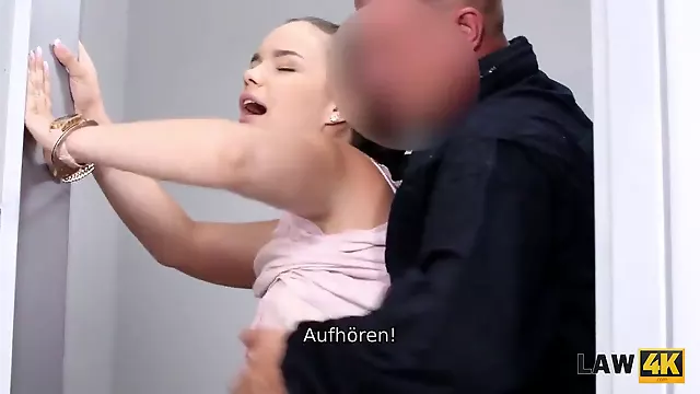 Ogromne Prirodne Sise, Debele I Sisate, Bucmaste, Debela Mama, Lopov, Sekretarica, Otima Se, Žestoko Jebanje