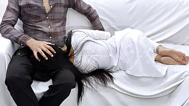 Mãe Asiática, Bucetas Gigantes, Pisar No Penis, As Panteras, Quarto Dos Fundos, Caseiro Mae