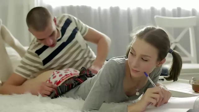 Brunete Anal, Anal Cu Pula Mare, In Cur, Anal Puternic, Adolescente Anal, Bruneta Tanara, Sex Fara Preludiu