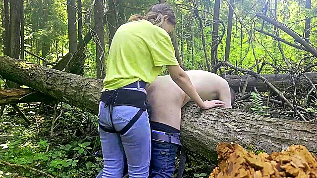 Amaterky, Amateur Manželka, Páry, Strapon Pary, Ženské Dominance, Female Mistres, Kozy, Manzelky Strapon