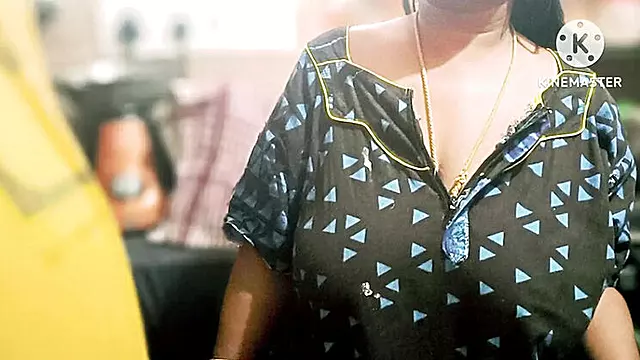 Horny Sister in Law Blowjob Closeup - Huge Cum in Mouth Tamil Audio