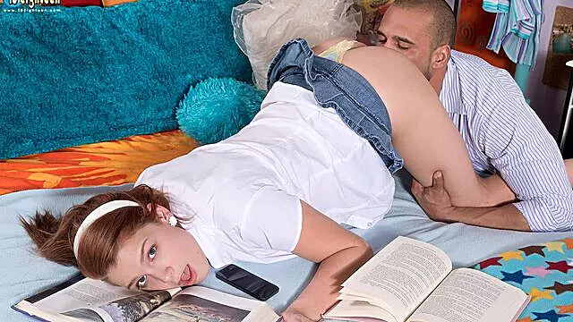 Asså Pussy, Rödhårig Stor Kuk, Slicka Använd Fitta, Naturlig Kuk, Rödhårig Teen, Skinny Röv