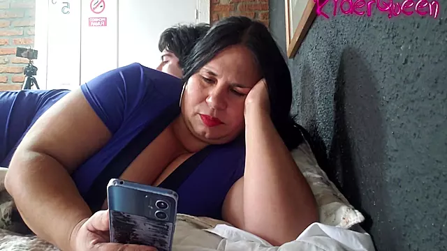 Milf Stepmom Sharing Bed With Stepson - Taboo Milf Sex