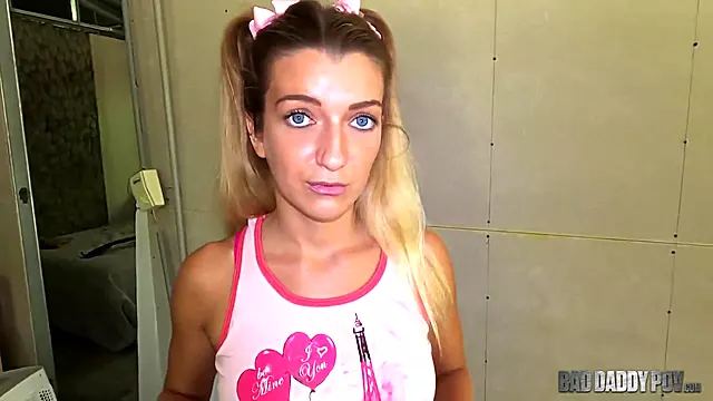 Chelsea Waves: Bathroom Quickie With Stepdaddy